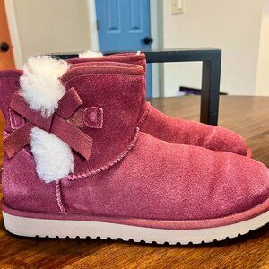 Koolaburra by UGG Women's Victoria Mini Burgundy Suede Boots Faux Fur Trim Sz 10